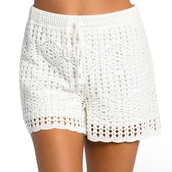 La Blanca Other - La Blanca Beach Swim Cover-Up Shorts Ivory Size L NWOT